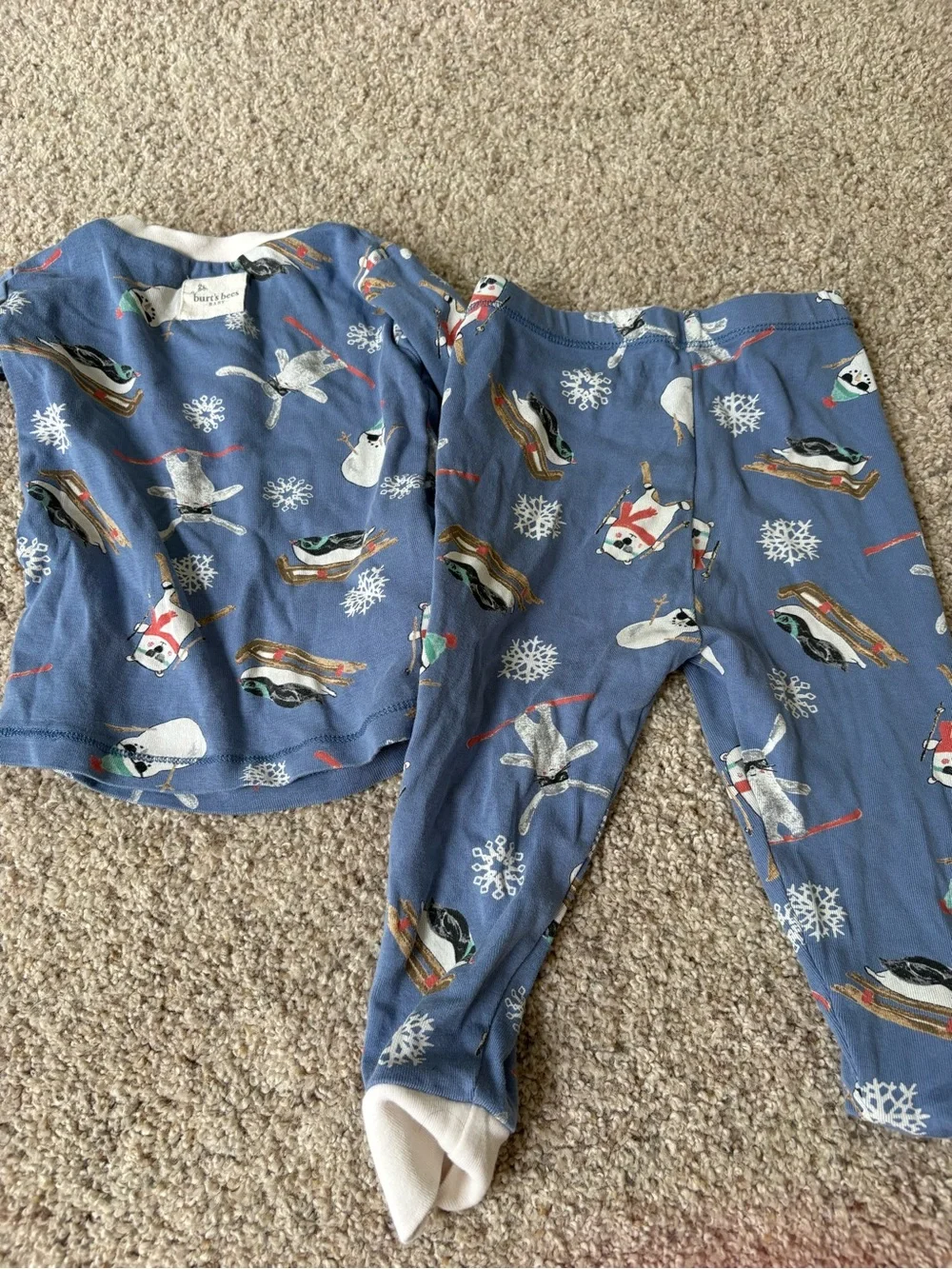Burt’s Bees Baby 18M Pajamas Long Sleeve Top And Bottoms Winter Penguins